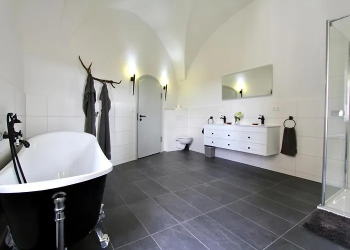 Schlossgut Franken - Schlossapartment Berthold *